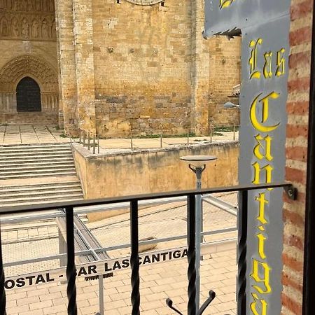 Las Cantigas Villalcázar de Sirga Zewnętrze zdjęcie